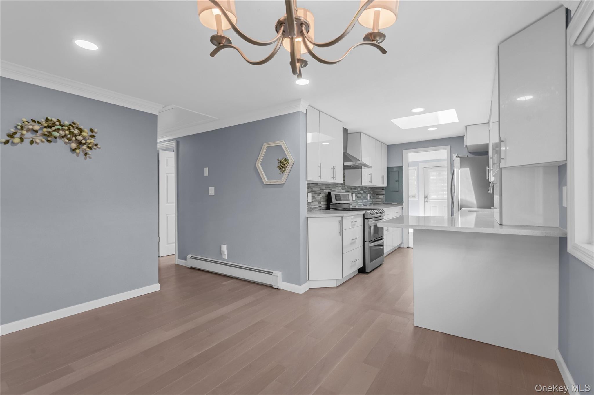 Single Family Ridge Drive E  Nassau County, NY 11576, MLS-1057424-10