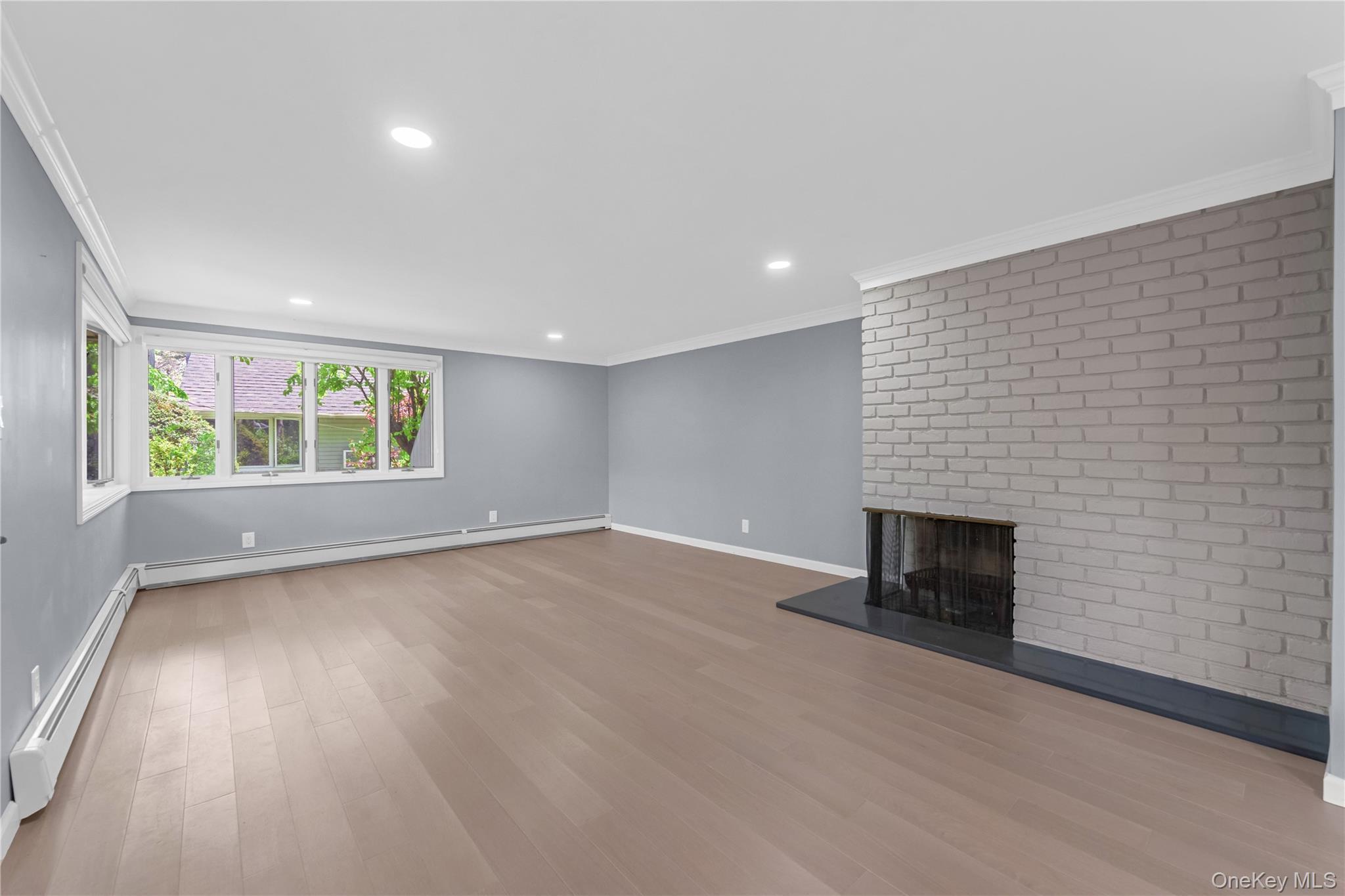Single Family Ridge Drive E  Nassau County, NY 11576, MLS-1057424-6
