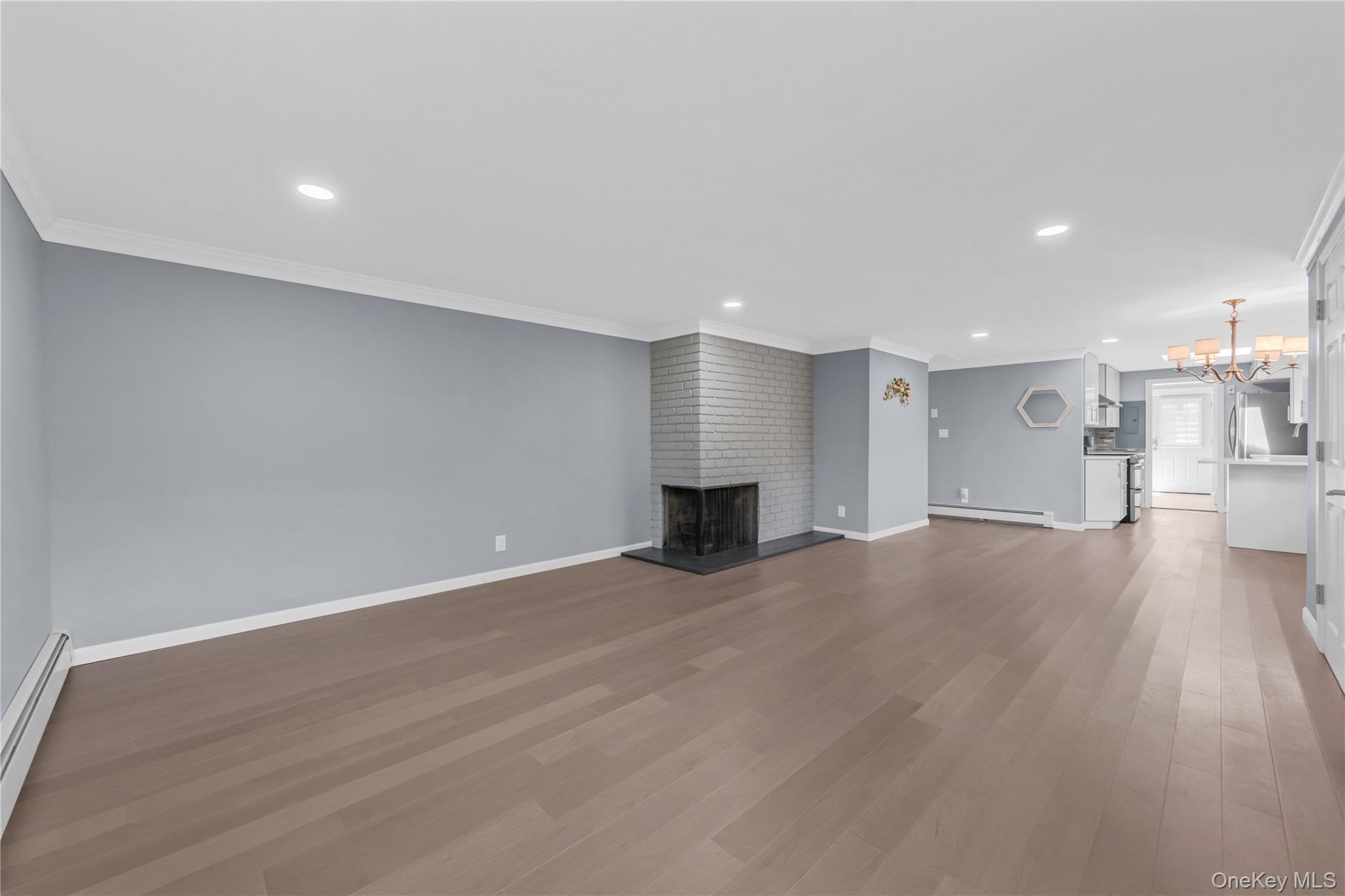Single Family Ridge Drive E  Nassau County, NY 11576, MLS-1057424-7