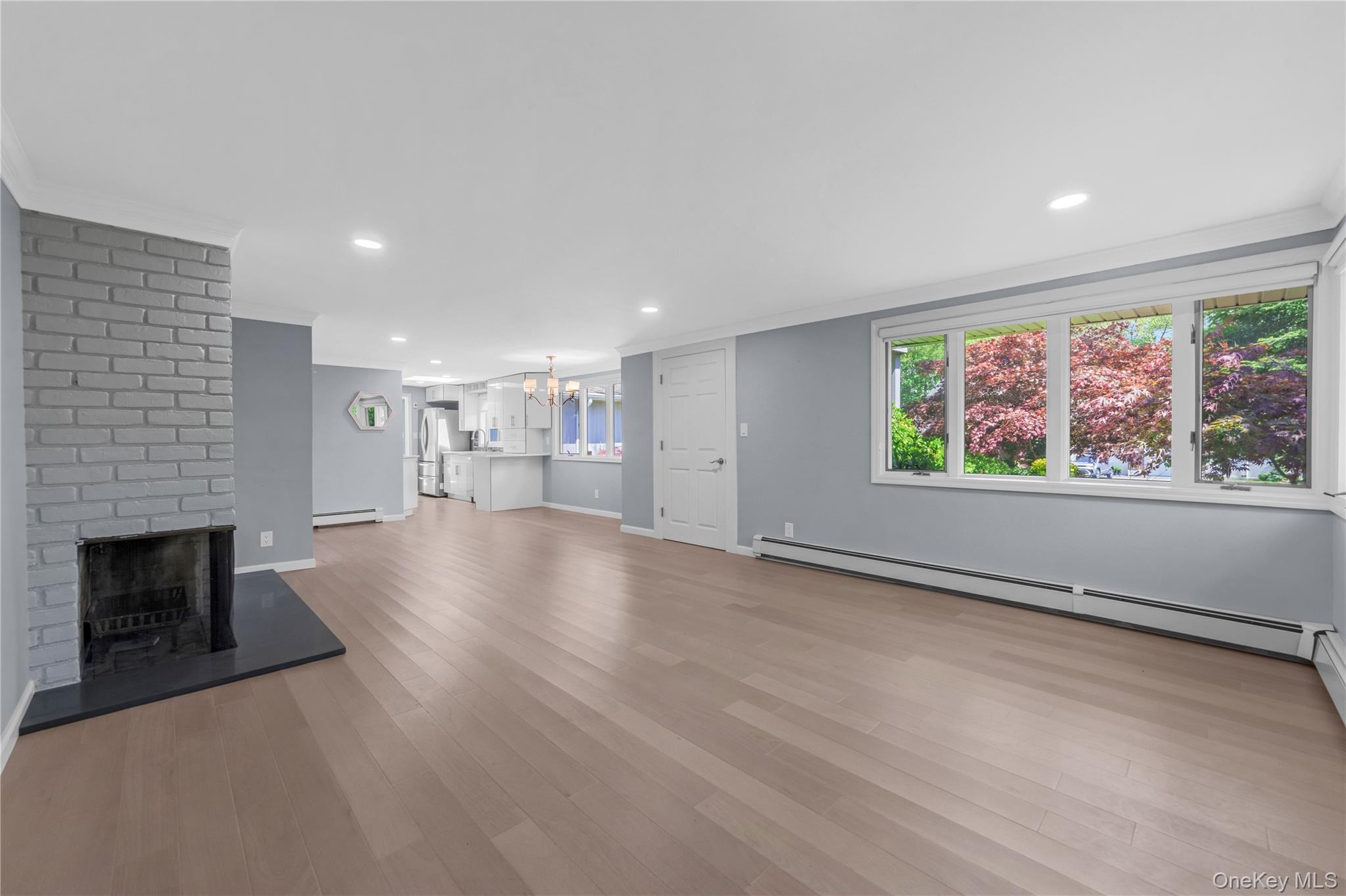 Single Family Ridge Drive E  Nassau County, NY 11576, MLS-1057424-8