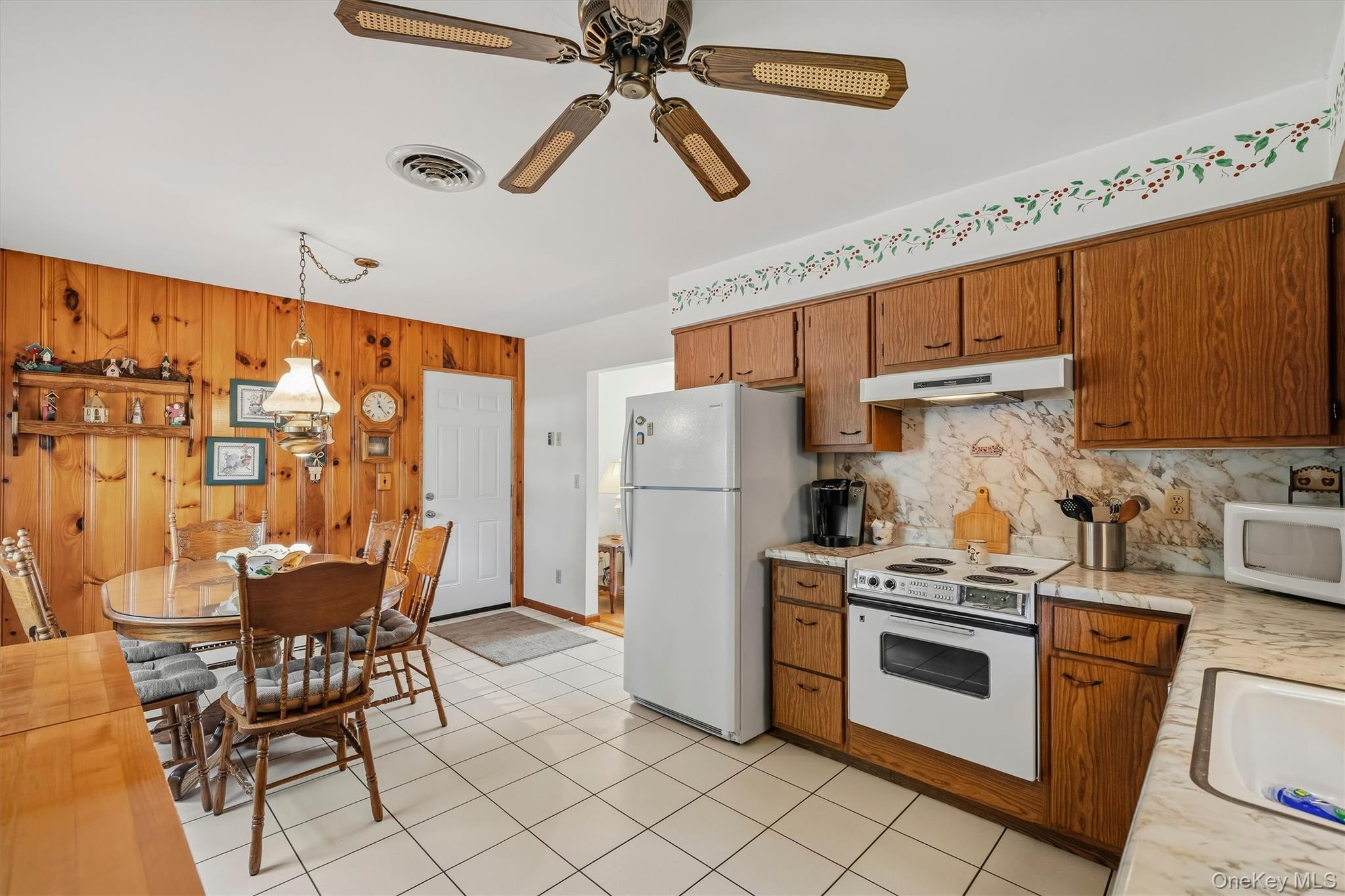 Single Family Blossom Lane Ulster County, NY 12589, MLS-1057447-15