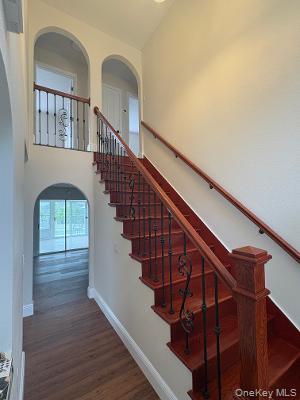 Single Family Denham Court Out Of Area, NY 34711, MLS-1057459-18