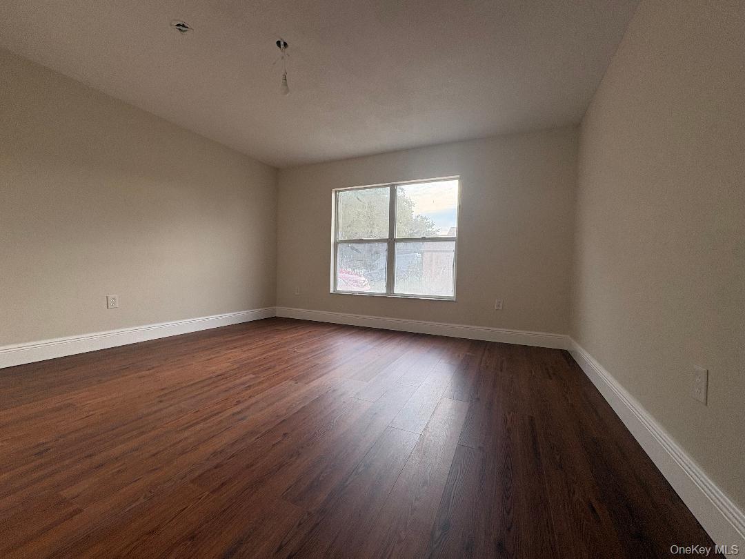 Single Family Denham Court Out Of Area, NY 34711, MLS-1057459-4