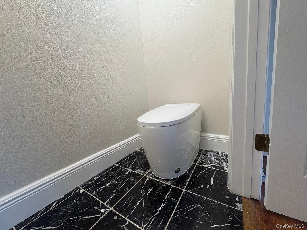Single Family Denham Court Out Of Area, NY 34711, MLS-1057459-9