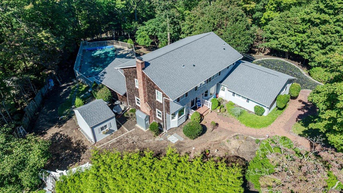 Single Family Knoll Crest Suffolk County, NY 11764, MLS-1057467-11