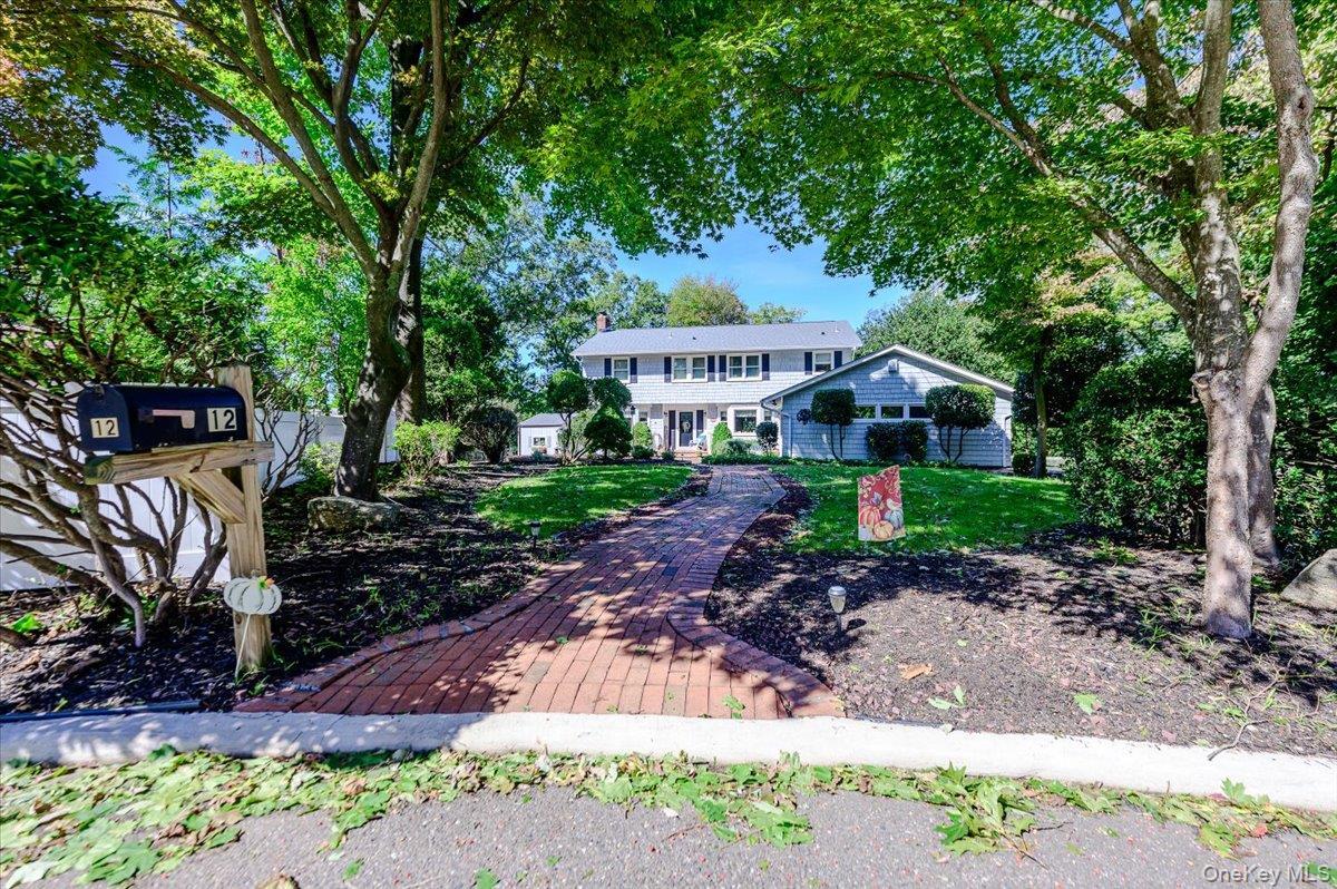 Single Family Knoll Crest Suffolk County, NY 11764, MLS-1057467-2