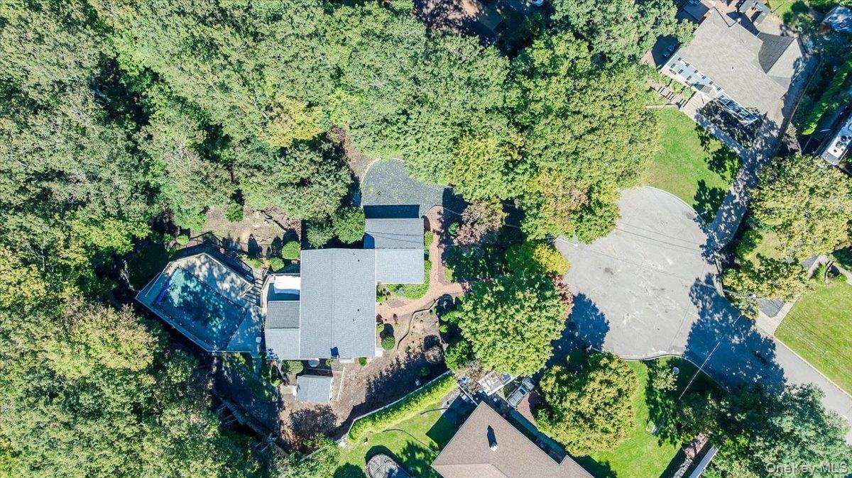 Single Family Knoll Crest Suffolk County, NY 11764, MLS-1057467-9