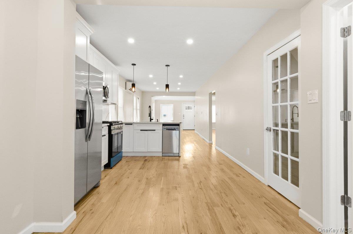 Single Family 173rd Street  Queens, NY 11434, MLS-1057471-6