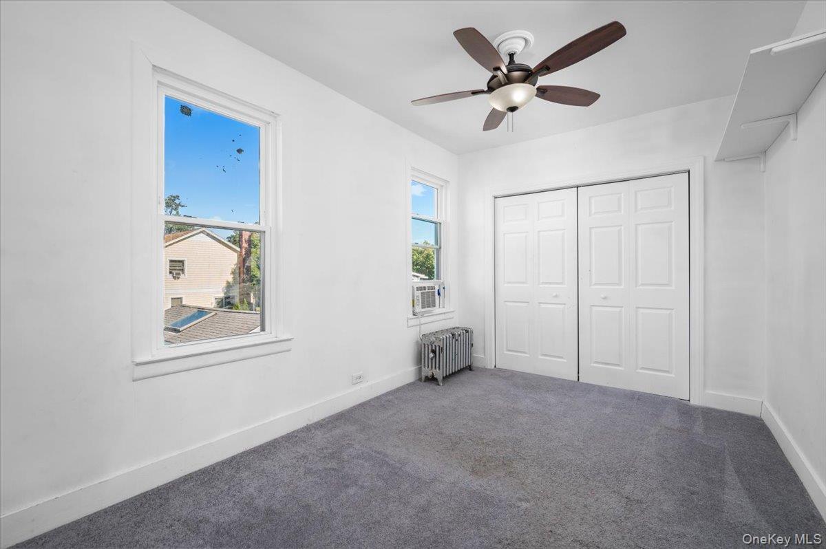 Single Family Schofield Street Bronx, NY 10464, MLS-1057475-15