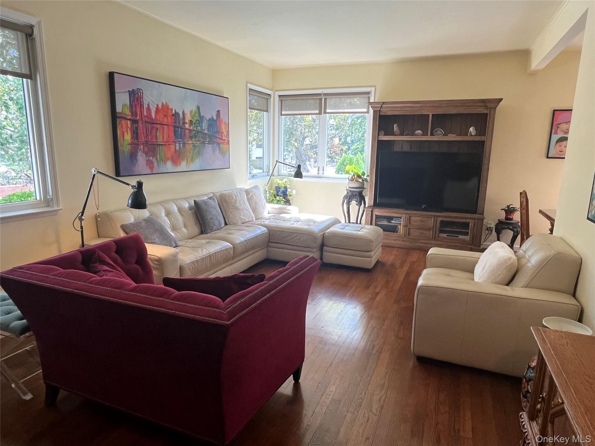 Single Family 28th Avenue Queens, NY 11360, MLS-1057487-18