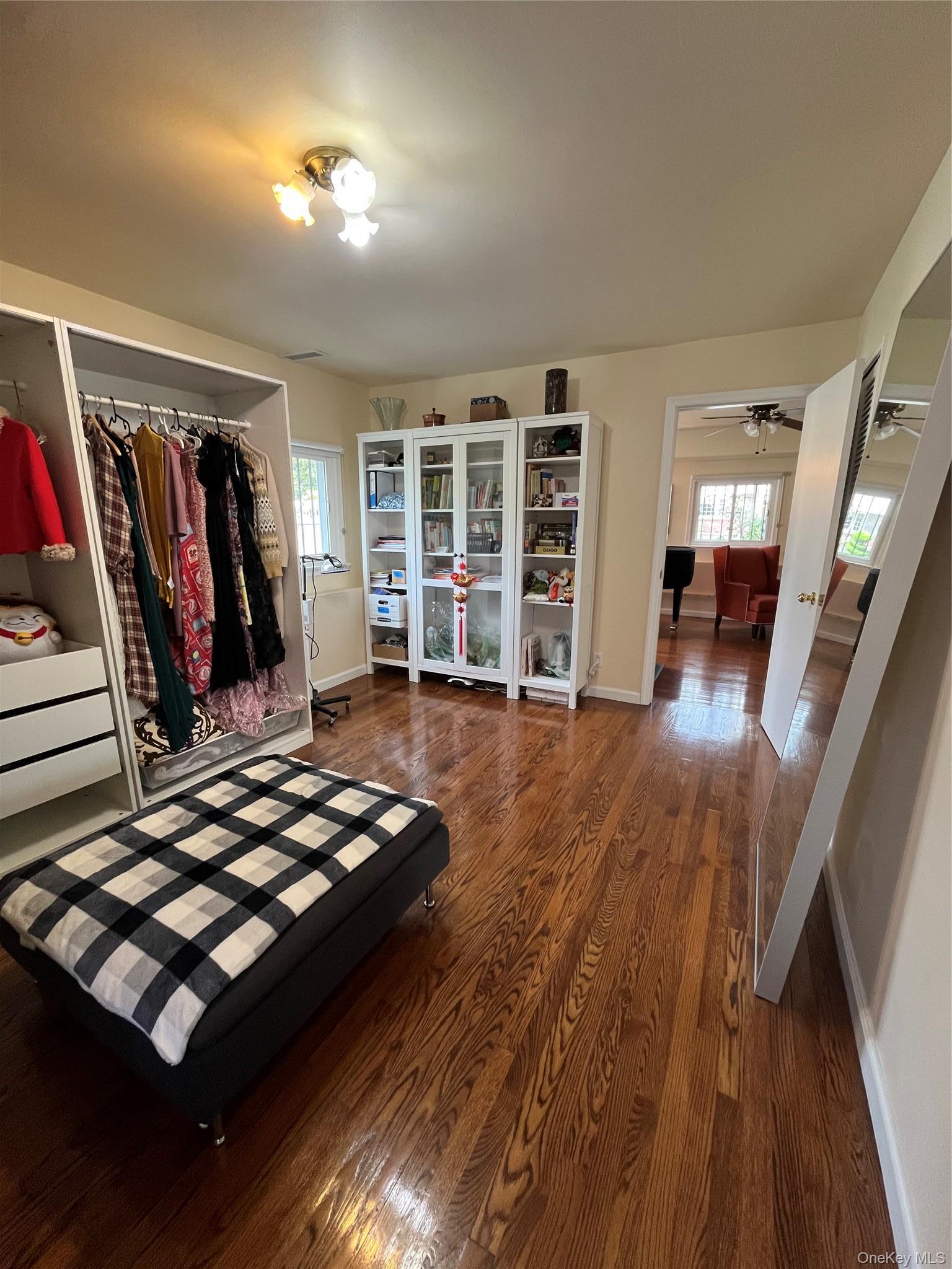 Single Family 28th Avenue Queens, NY 11360, MLS-1057487-28