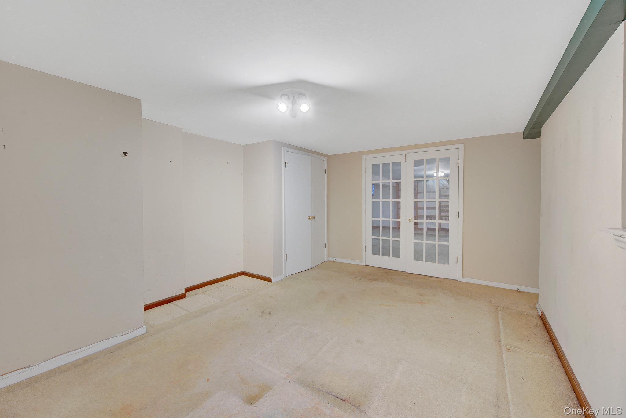 Single Family Soundview Road Nassau County, NY 11542, MLS-1057496-34