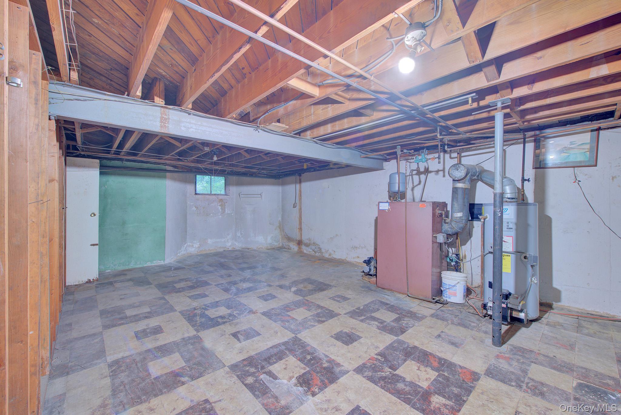 Single Family Soundview Road Nassau County, NY 11542, MLS-1057496-36