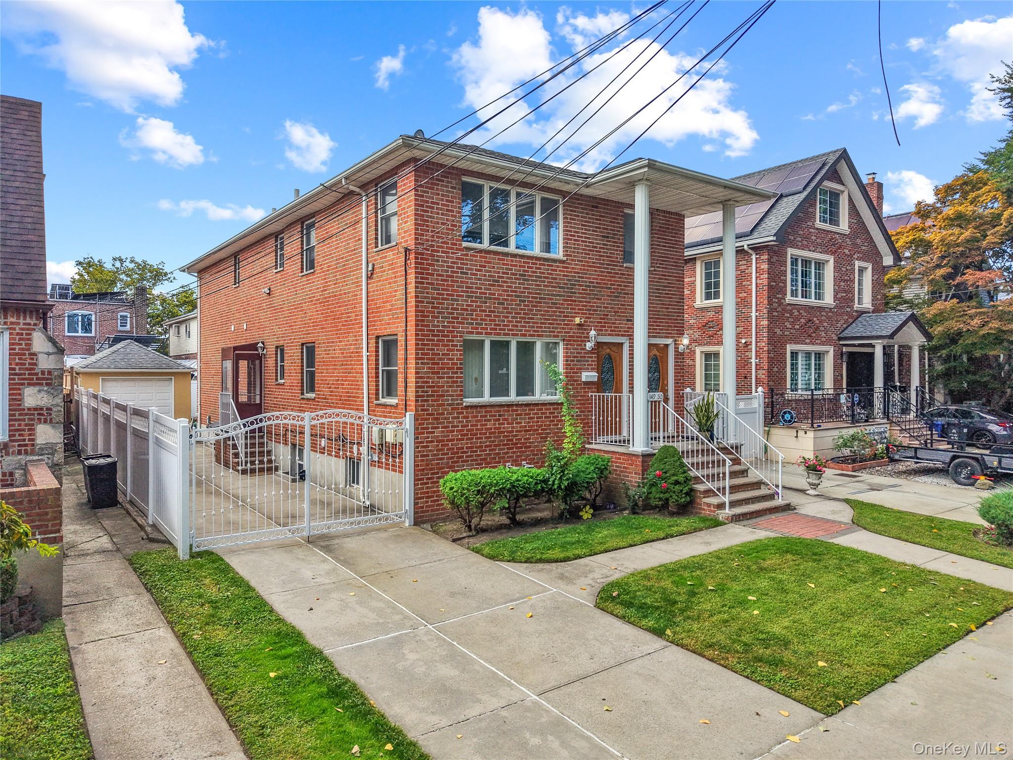 Single Family 16th Road Queens, NY 11357, MLS-1057508-3