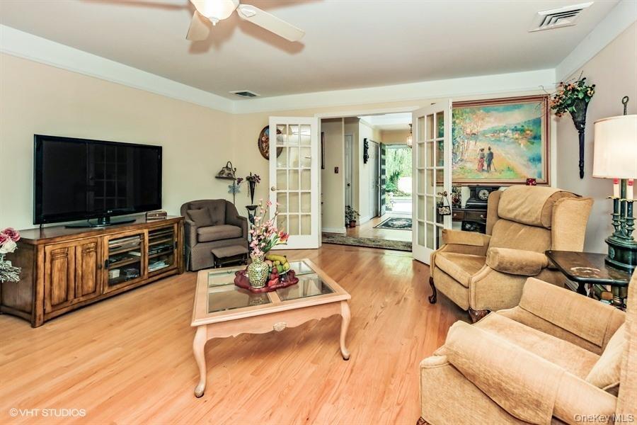 Single Family Hill House Lane  Nassau County, NY 11545, MLS-1057516-7