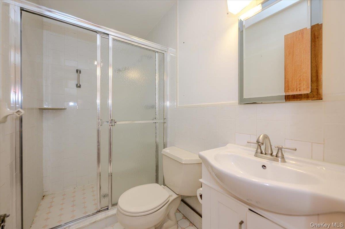 Single Family W Devonia Avenue Westchester County, NY 10552, MLS-1057527-7