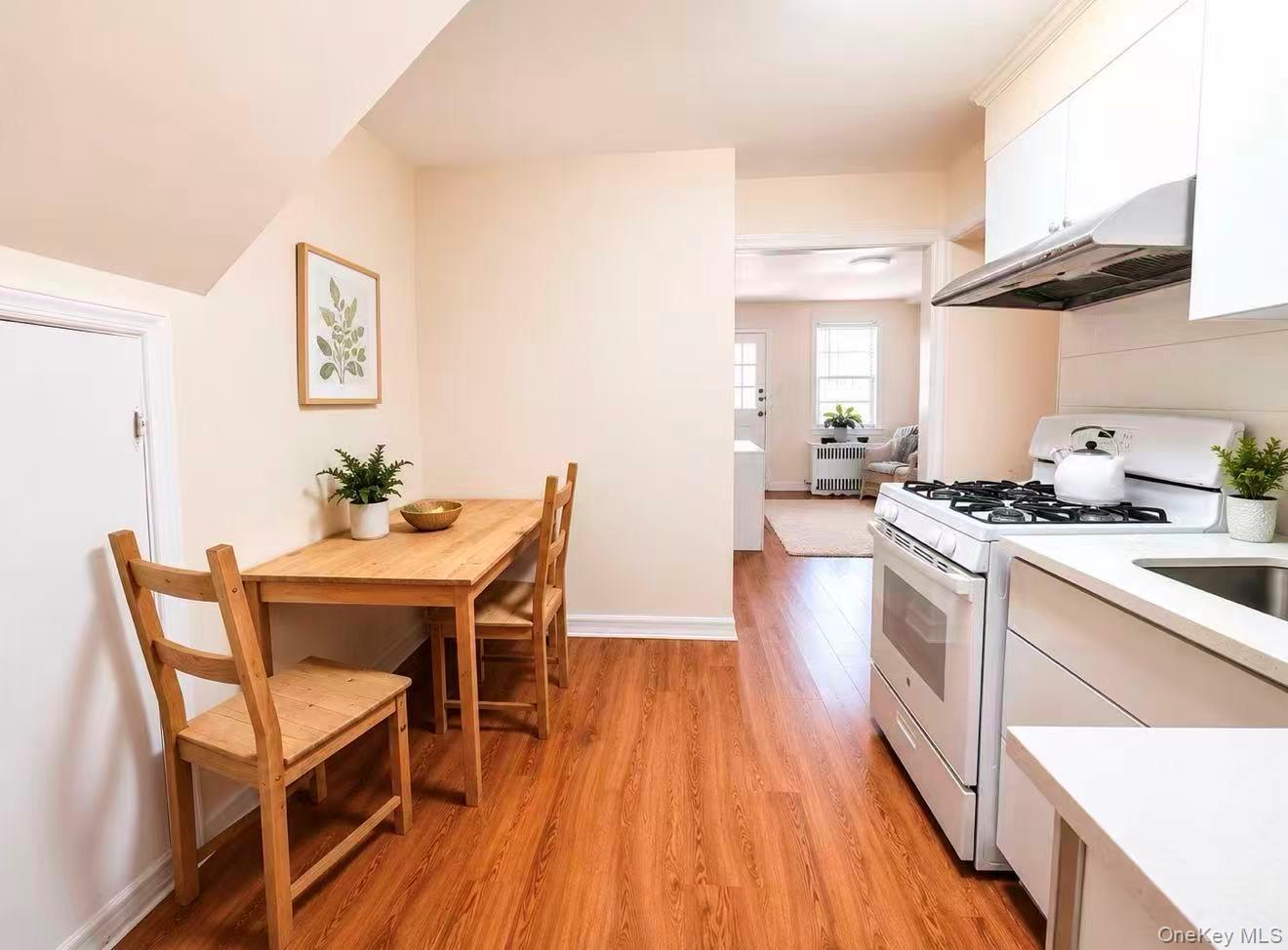 Single Family 157th St Queens, NY 11367, MLS-1057561-5