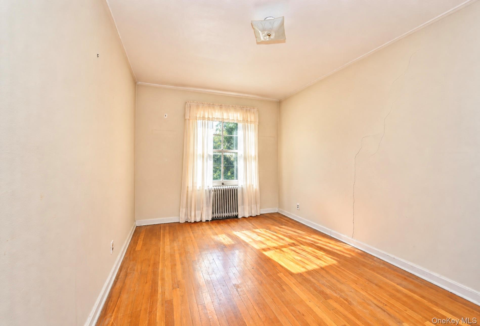 Single Family Station Road Queens, NY 11358, MLS-1057570-15