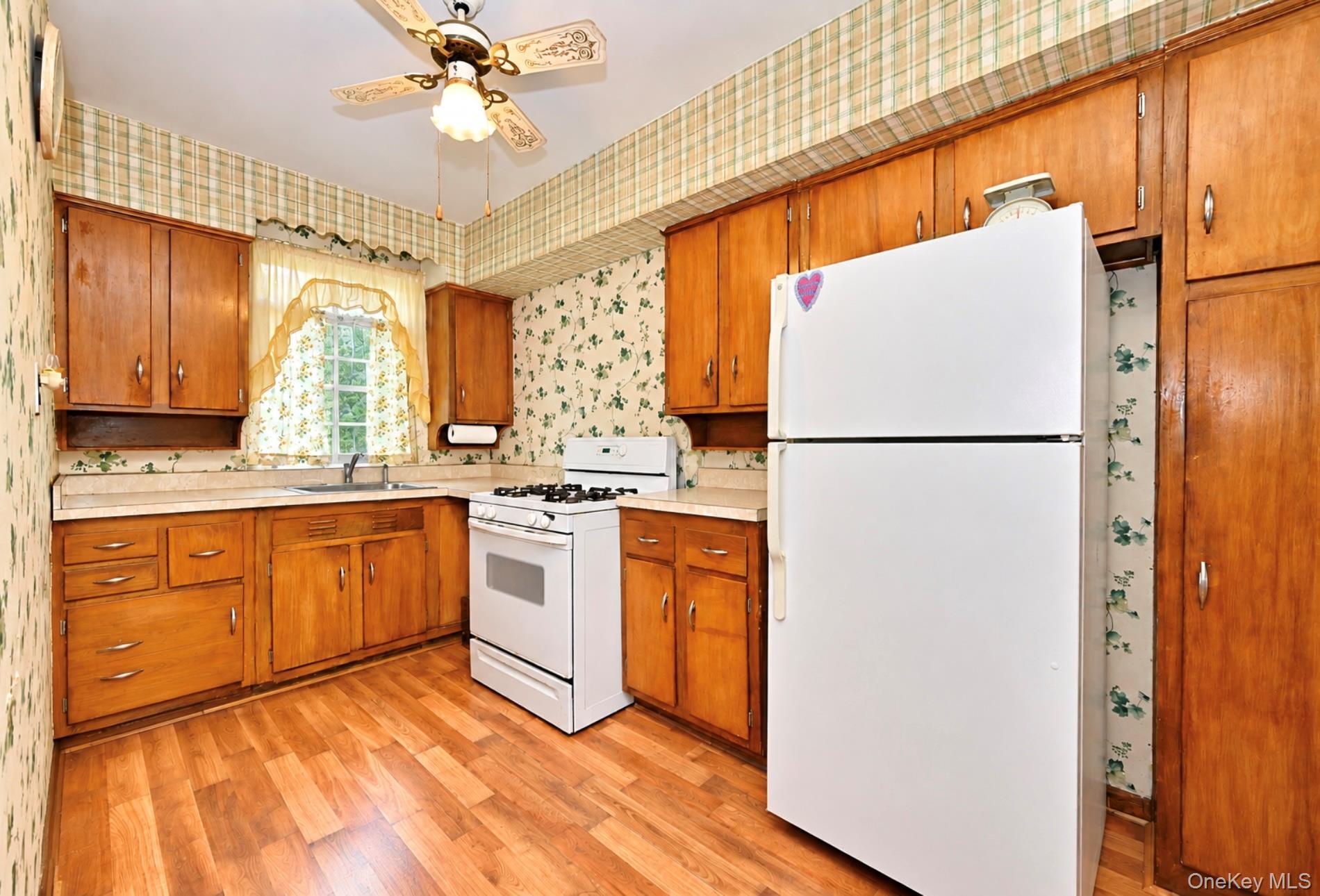 Single Family Station Road Queens, NY 11358, MLS-1057570-2