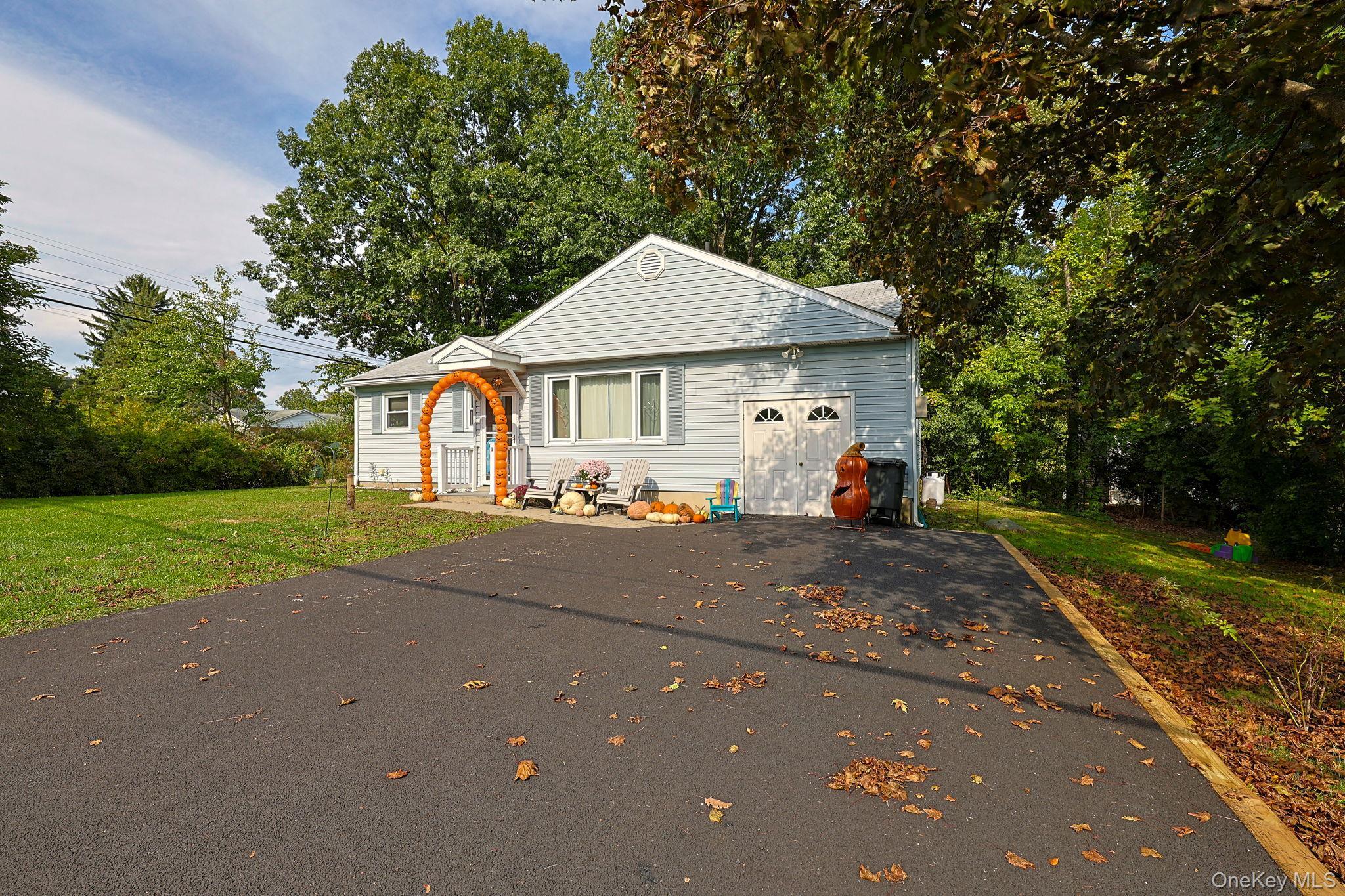 Single Family Rocky Lane Orange County, NY 12553, MLS-1057577-24