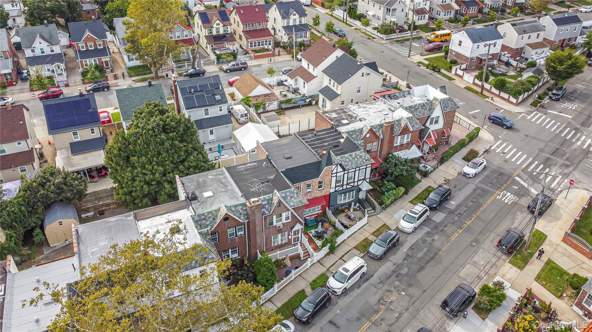 Single Family Colfax Street Queens, NY 11429, MLS-1057588-15