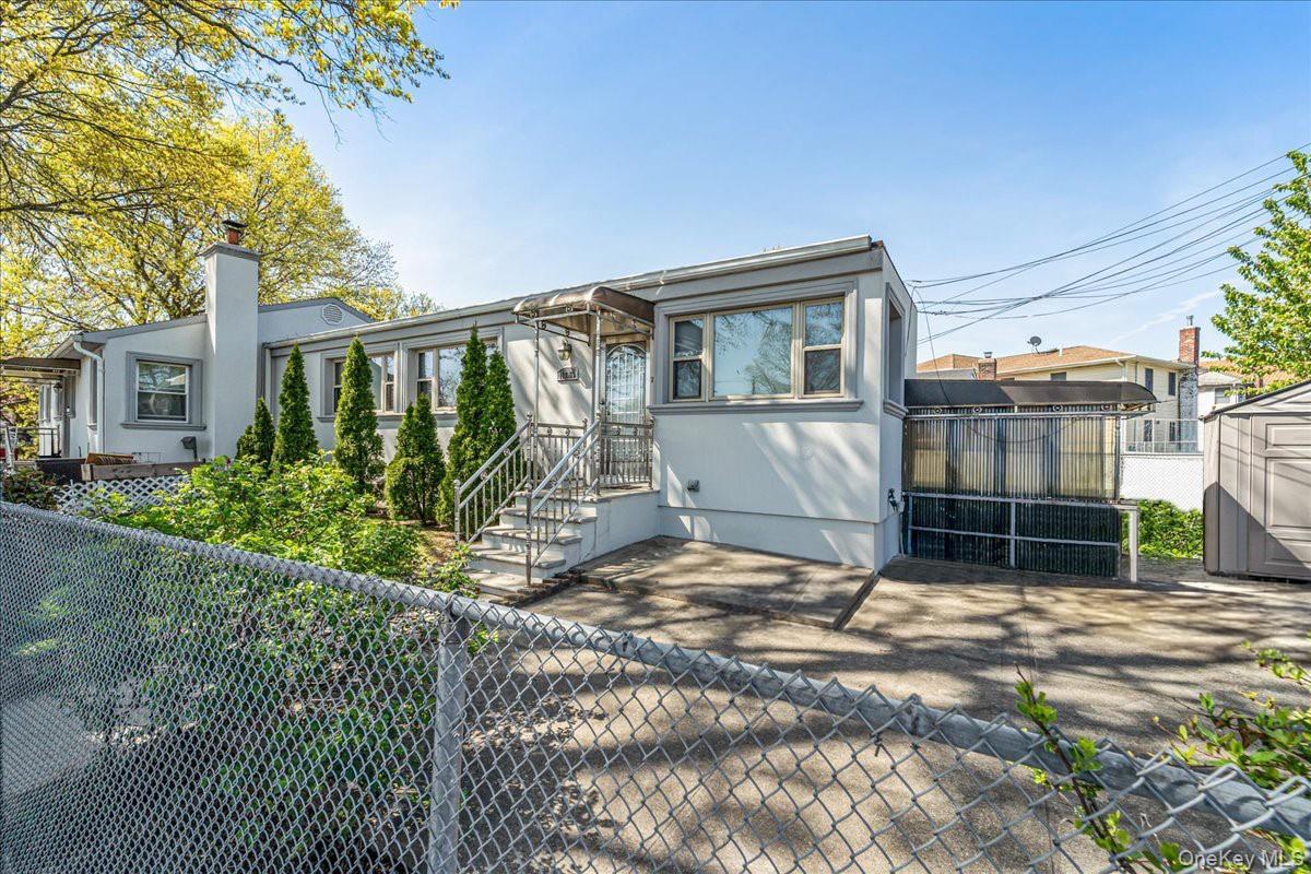 Single Family 19 Avenue Queens, NY 11357, MLS-1057606-16