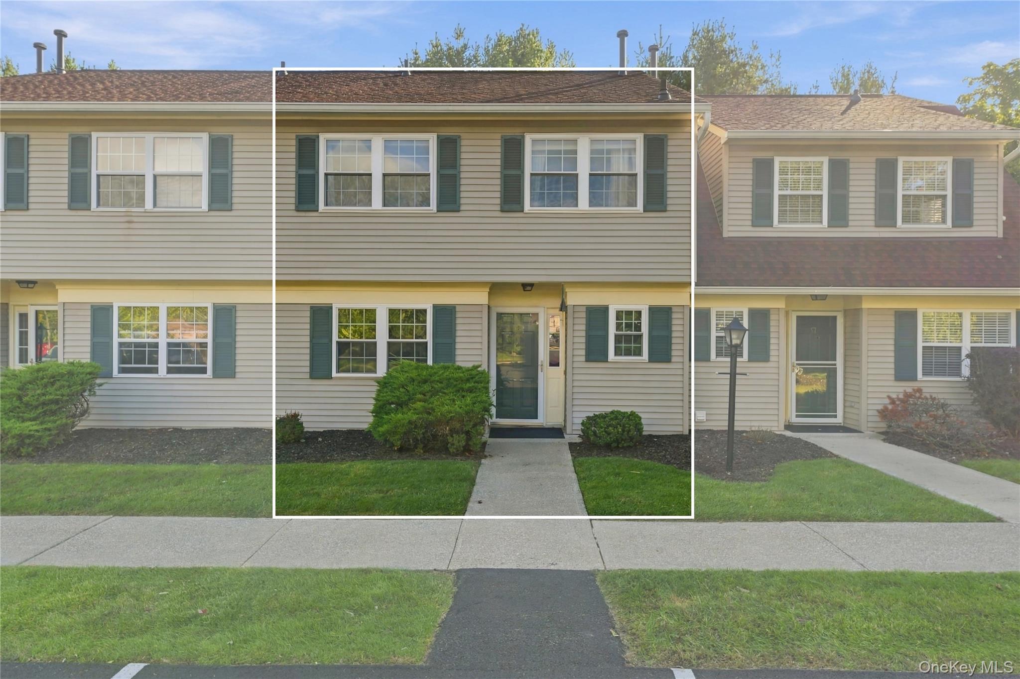 Single Family Autumn Leaf Court Orange County, NY 12549, MLS-1057617-3