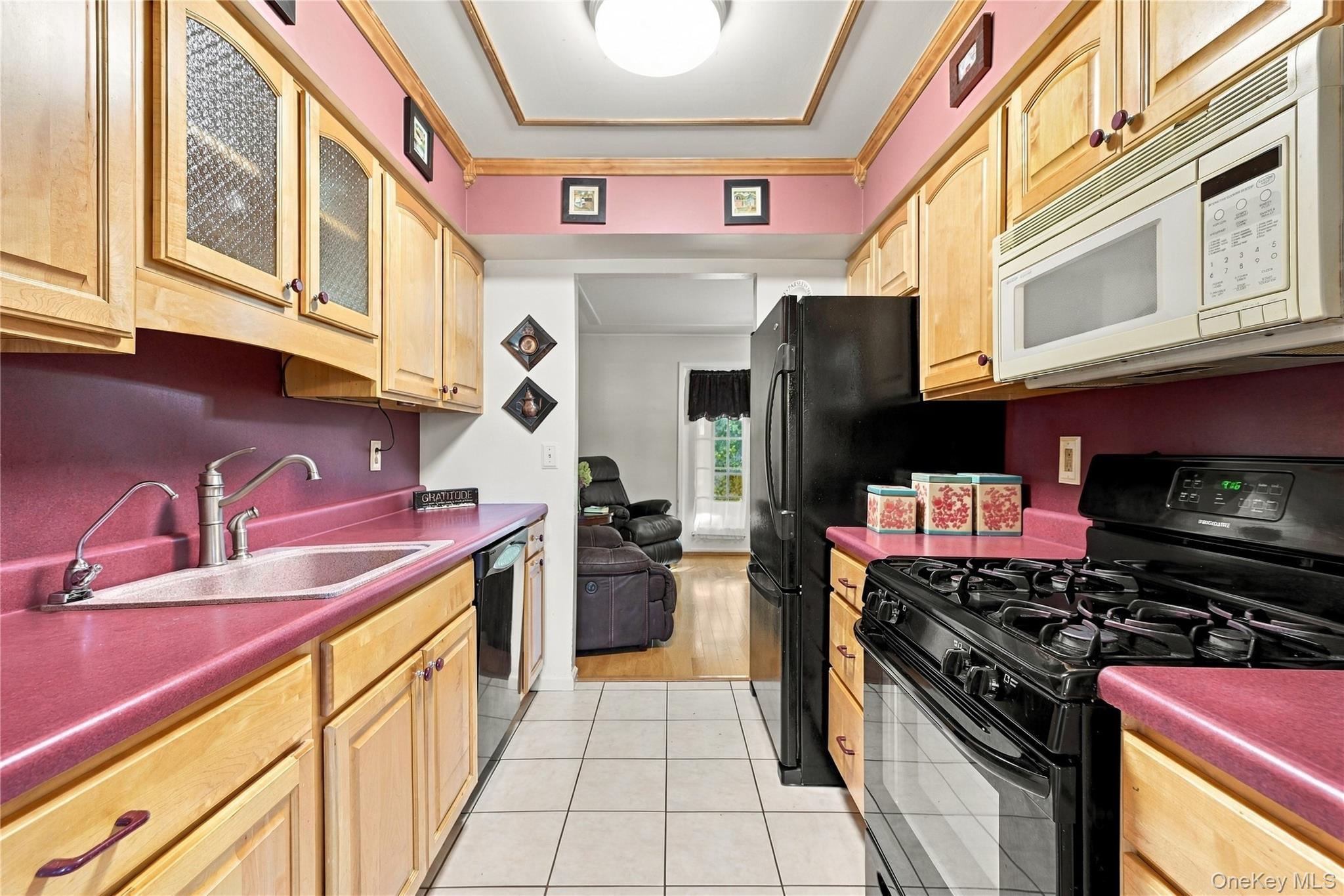 Single Family Autumn Leaf Court Orange County, NY 12549, MLS-1057617-6