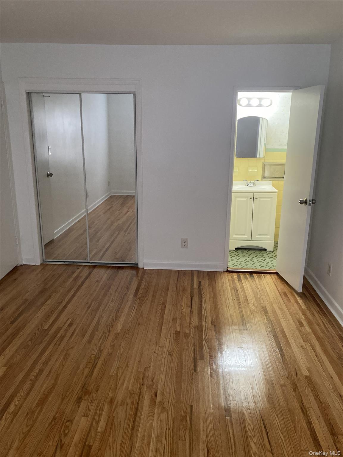 Single Family 71st Street Queens, NY 11370, MLS-1057625-7