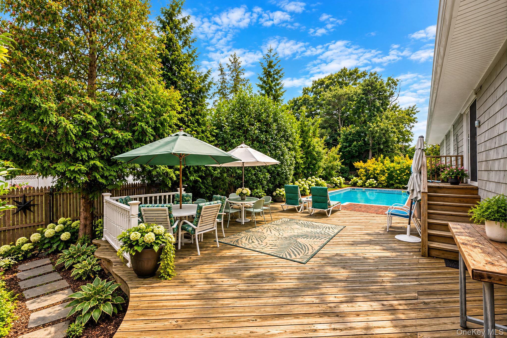 Single Family Argonne Place Nassau County, NY 11758, MLS-1057714-6