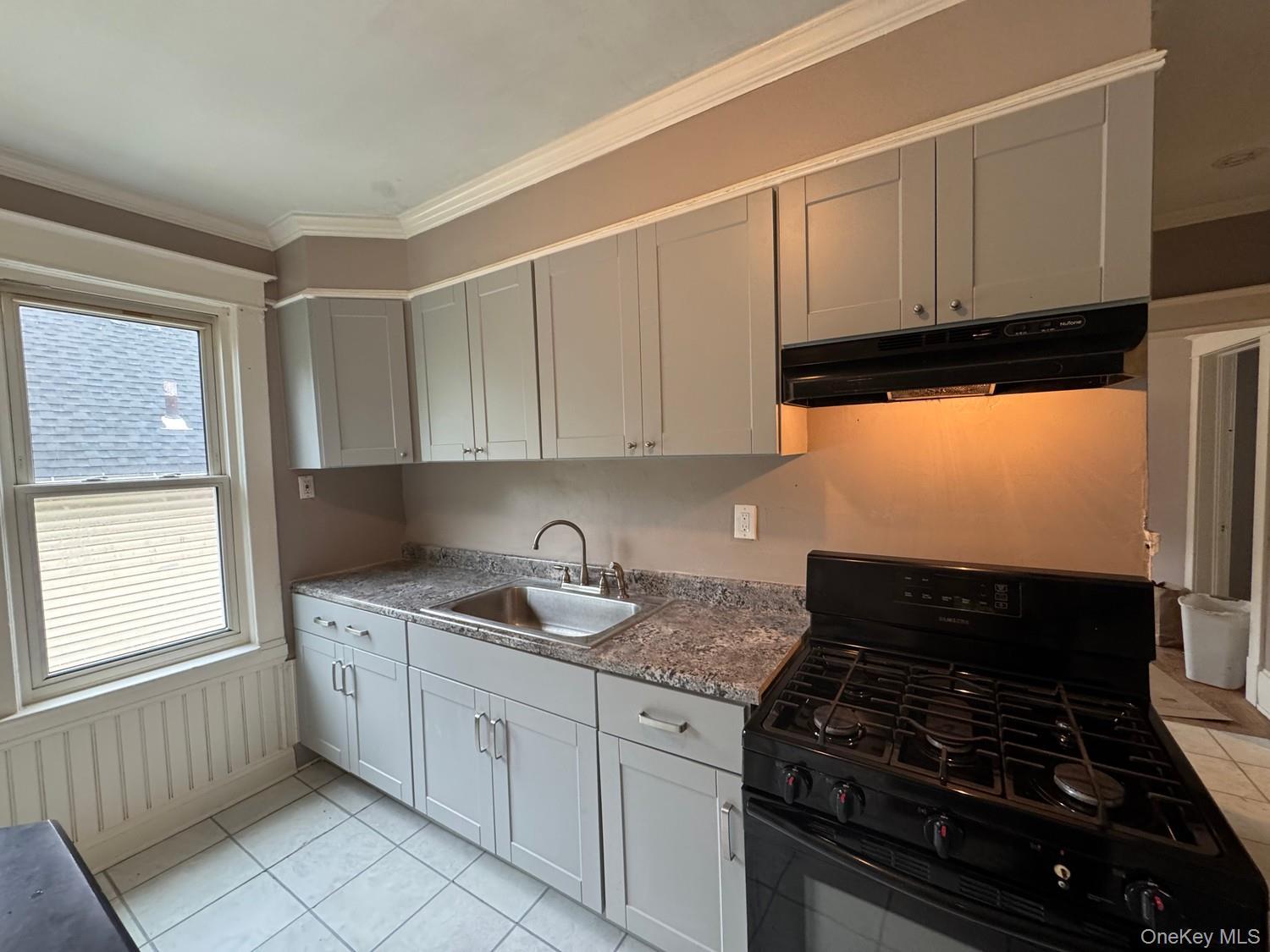 Single Family Franklin Street Dutchess County, NY 12601, MLS-1057720-5