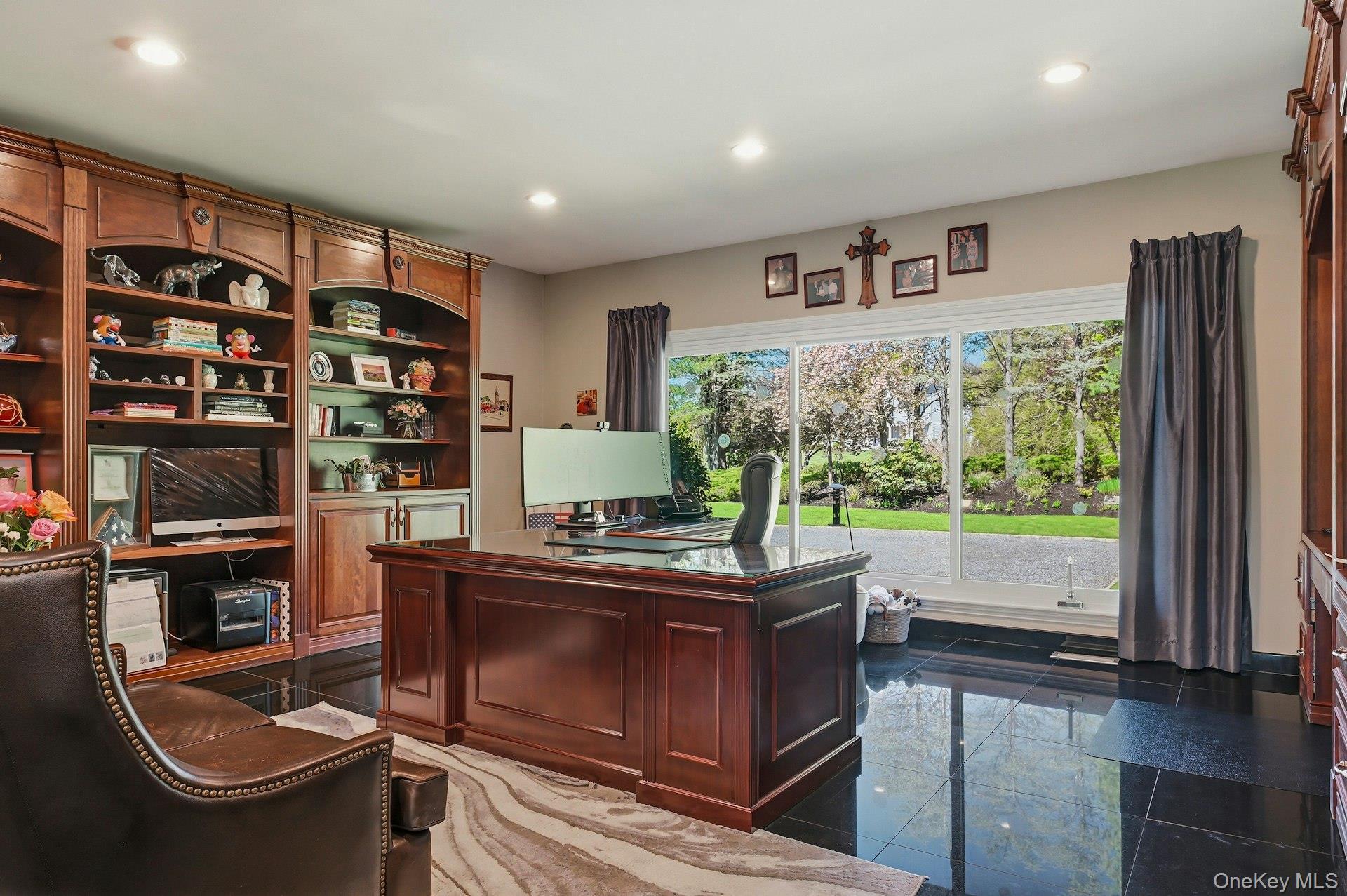 Single Family Fox Meadow Lane  Suffolk County, NY 11743, MLS-1057801-15