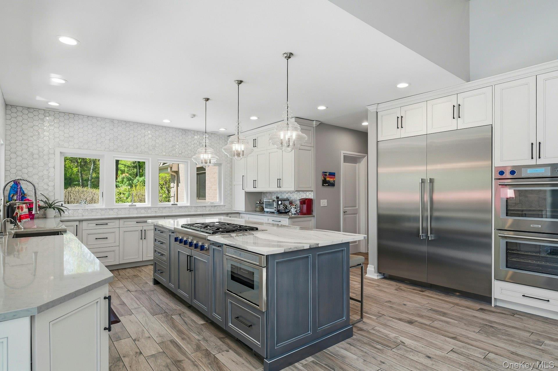 Single Family Fox Meadow Lane  Suffolk County, NY 11743, MLS-1057801-29