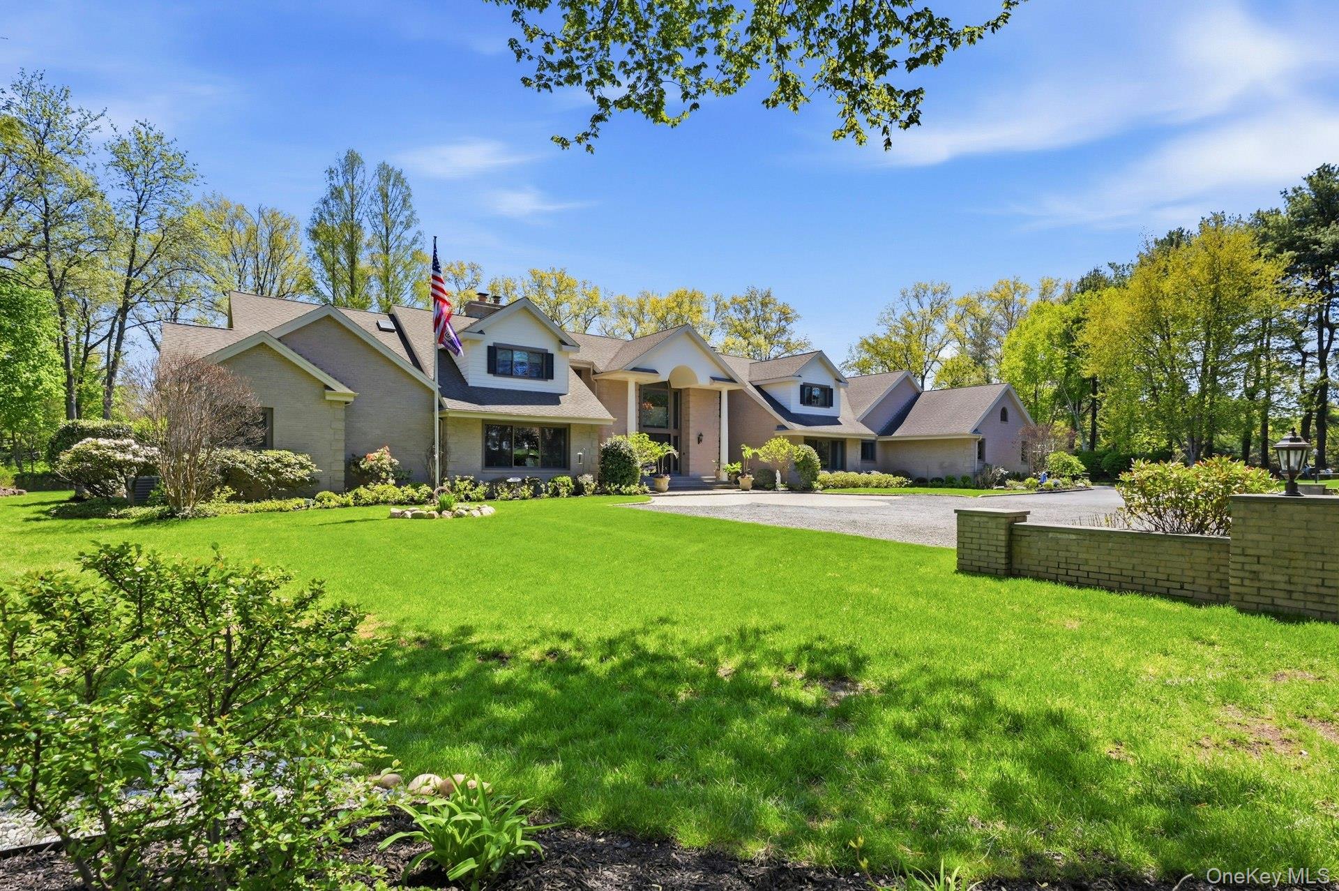Single Family Fox Meadow Lane  Suffolk County, NY 11743, MLS-1057801-3