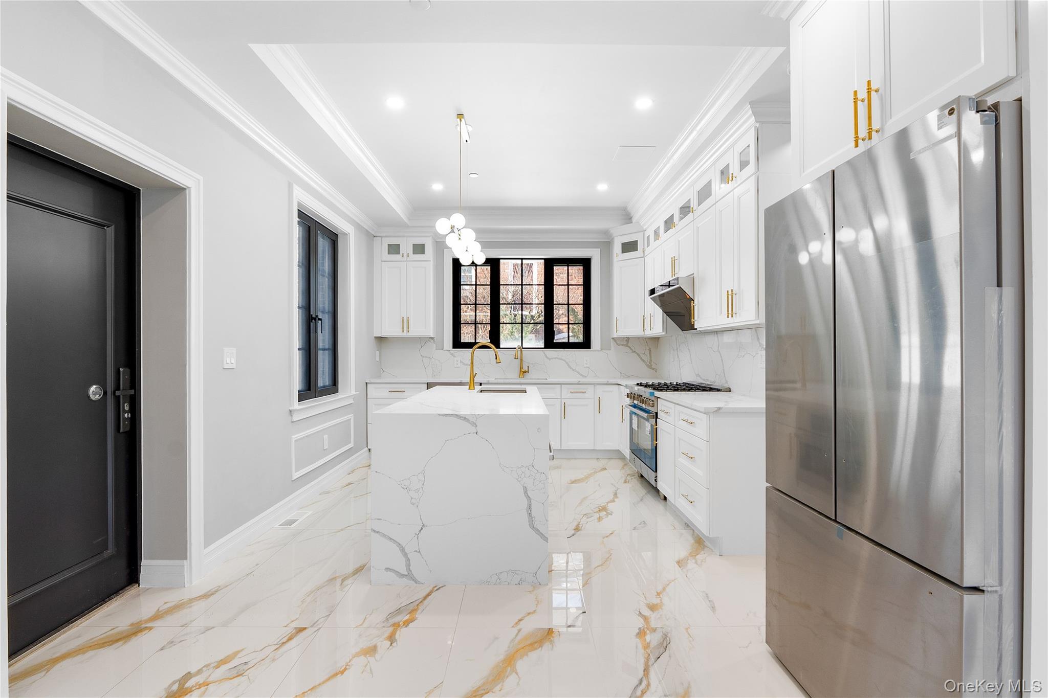 Single Family 221st Street Queens, NY 11361, MLS-1057833-17