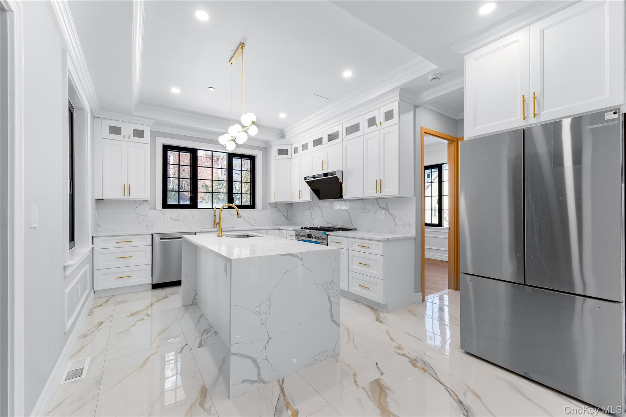 Single Family 221st Street Queens, NY 11361, MLS-1057833-18