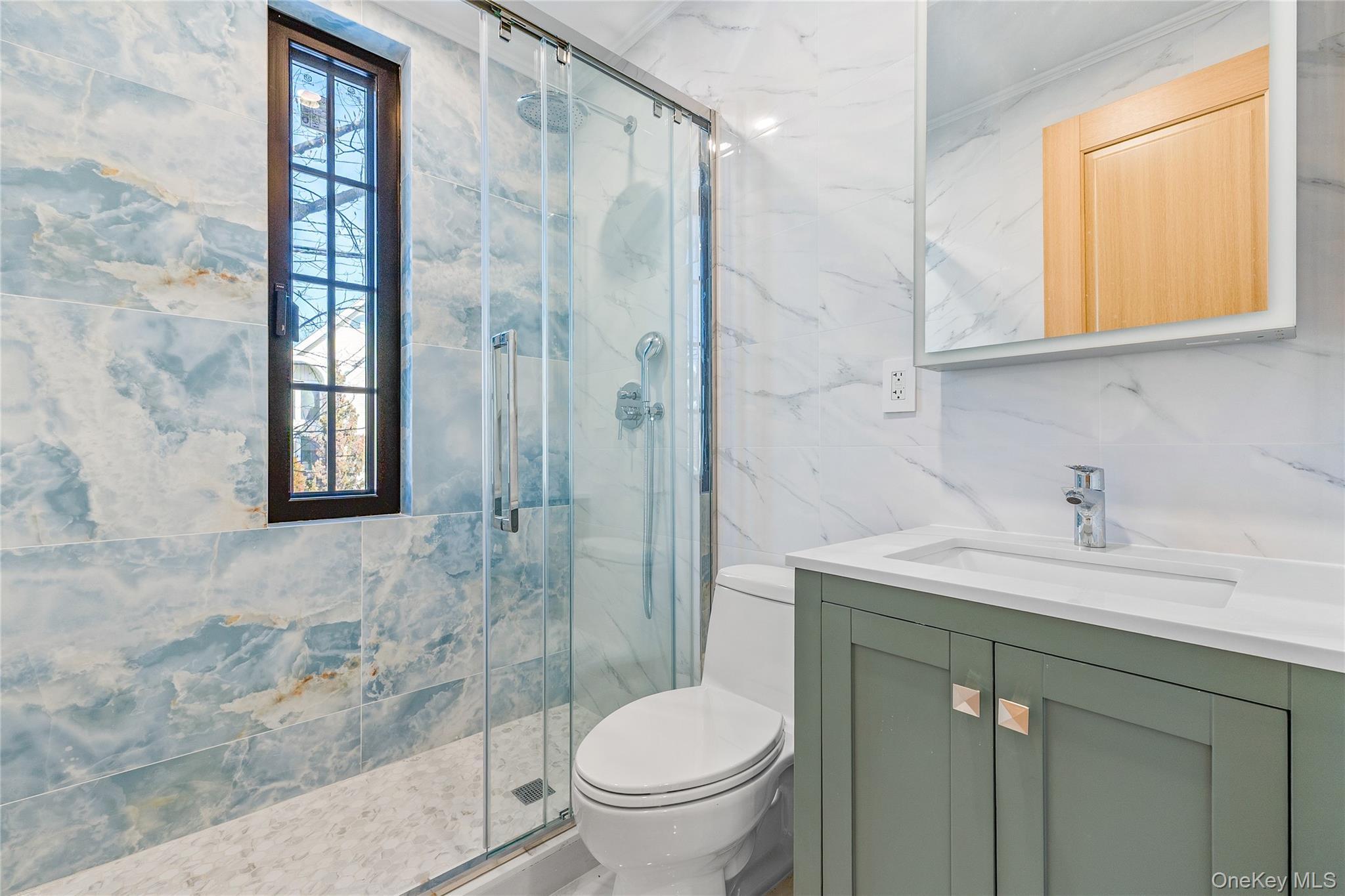 Single Family 221st Street Queens, NY 11361, MLS-1057833-36