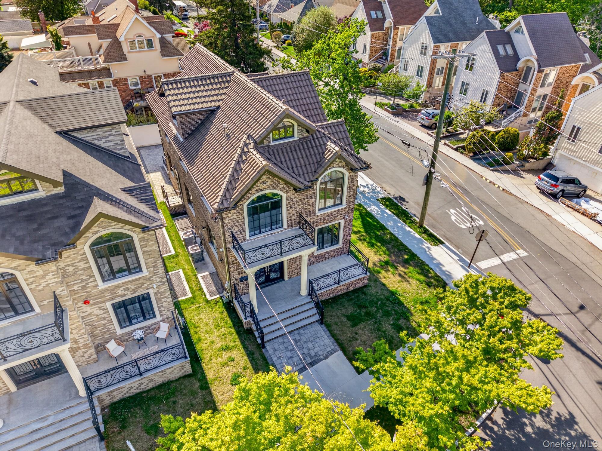 Single Family 221st Street Queens, NY 11361, MLS-1057833-43