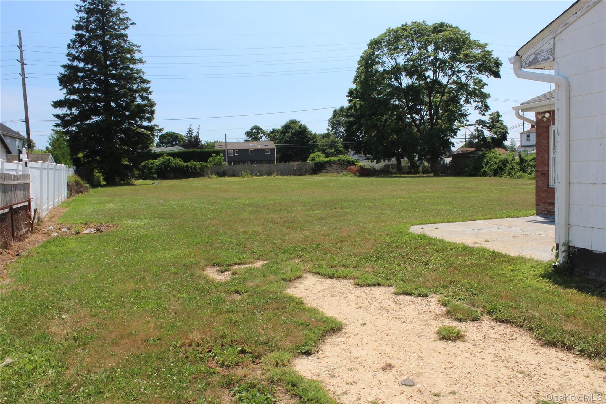 Single Family Fulton Street  Nassau County, NY 11735, MLS-1057838-6