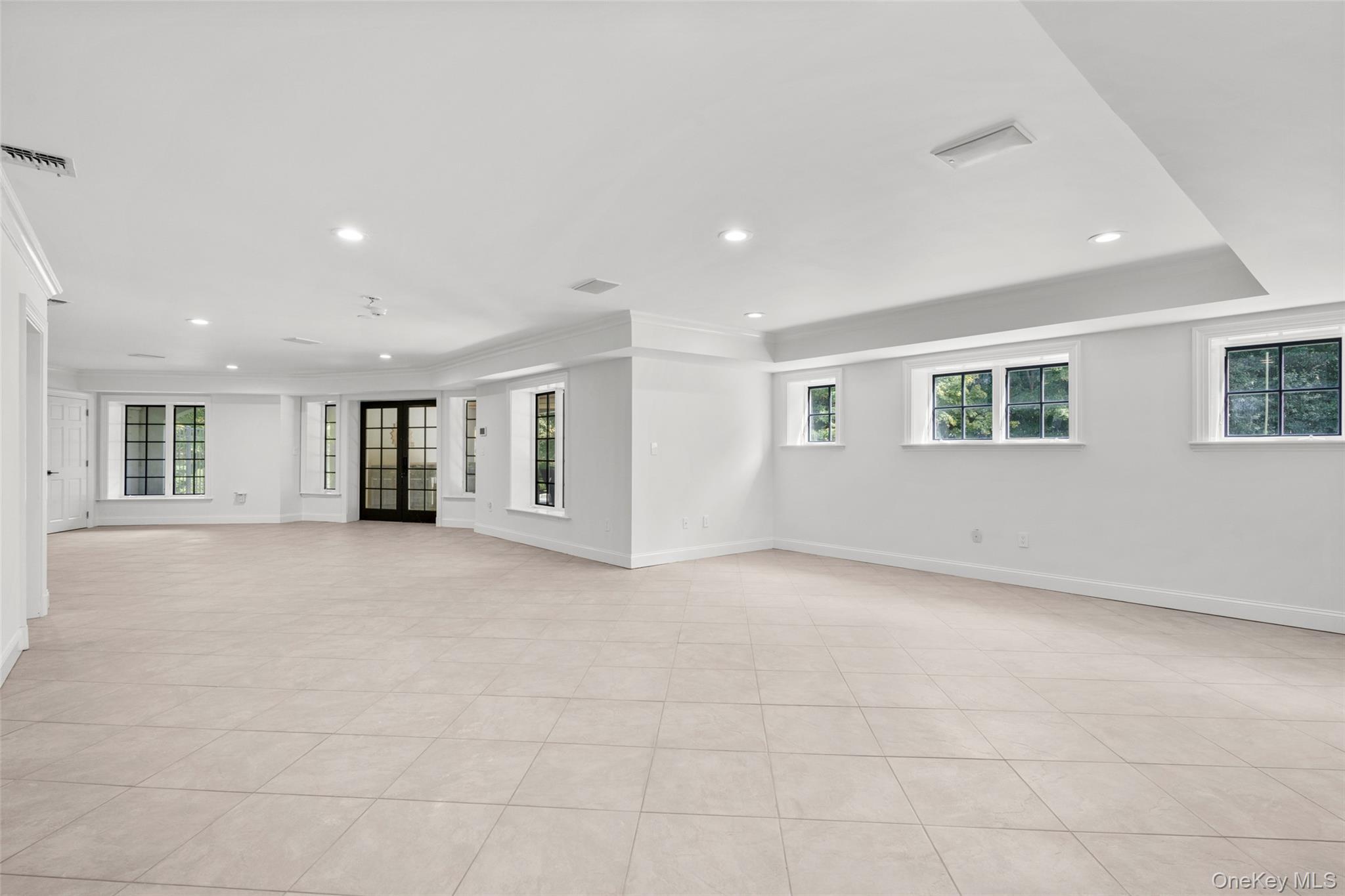 Single Family Tomahawk Street  Westchester County, NY 10598, MLS-1057858-43
