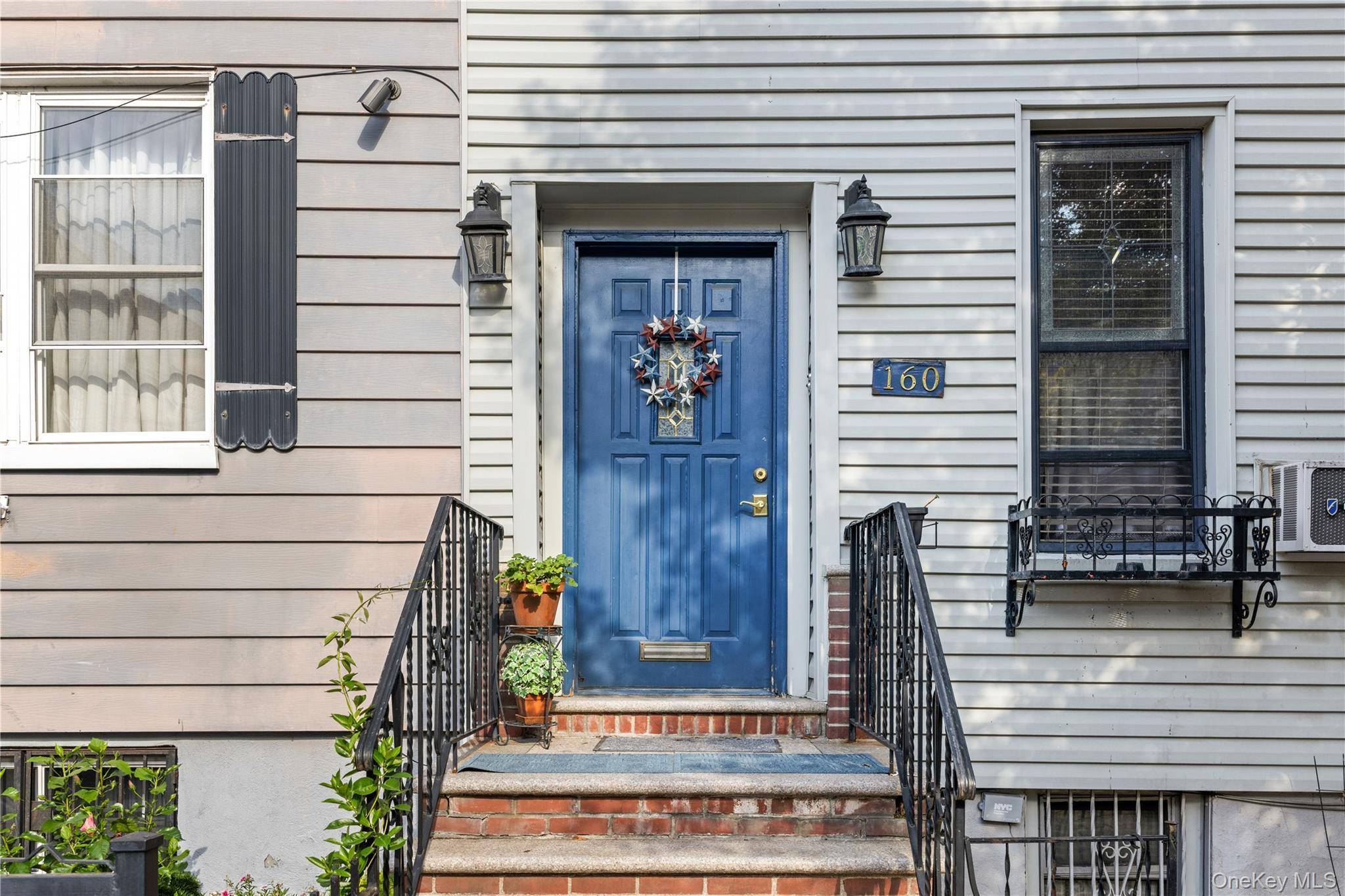 Single Family Diamond Street  Brooklyn, NY 11222, MLS-1057859-3