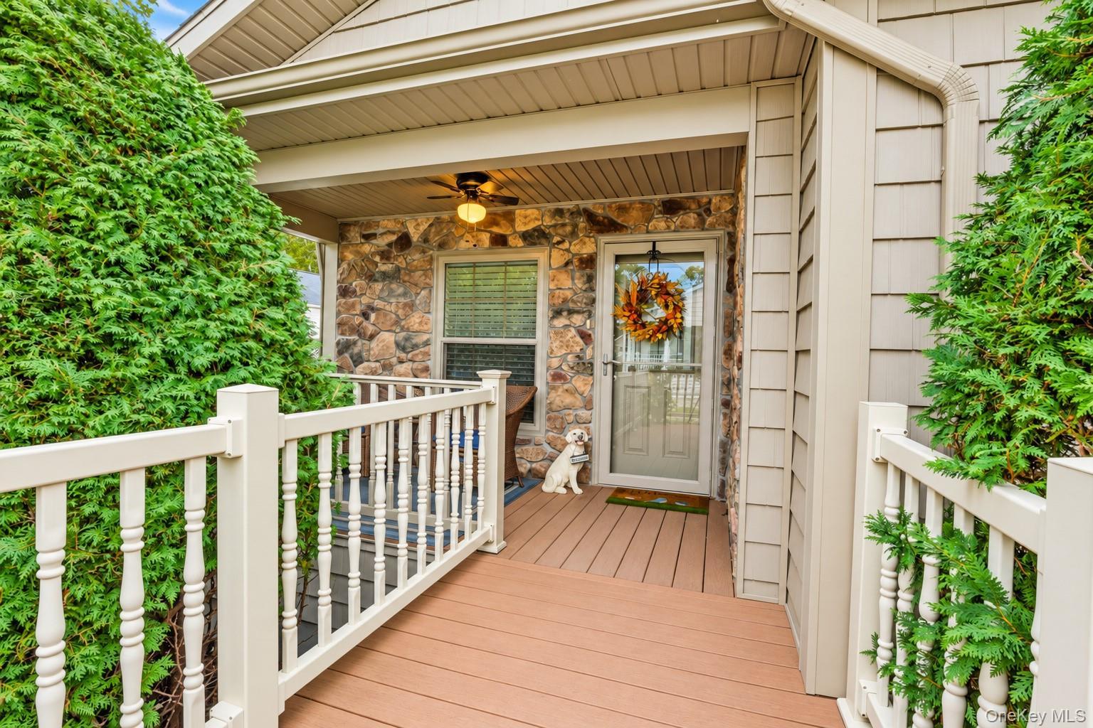 Single Family Old Country Road  Suffolk County, NY 11901, MLS-1057866-3