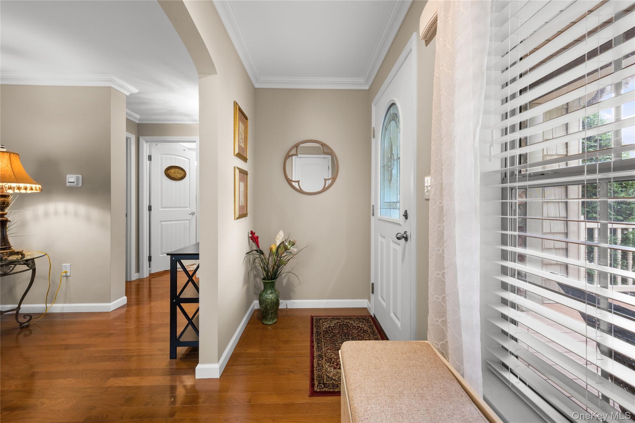 Single Family Old Country Road  Suffolk County, NY 11901, MLS-1057866-6