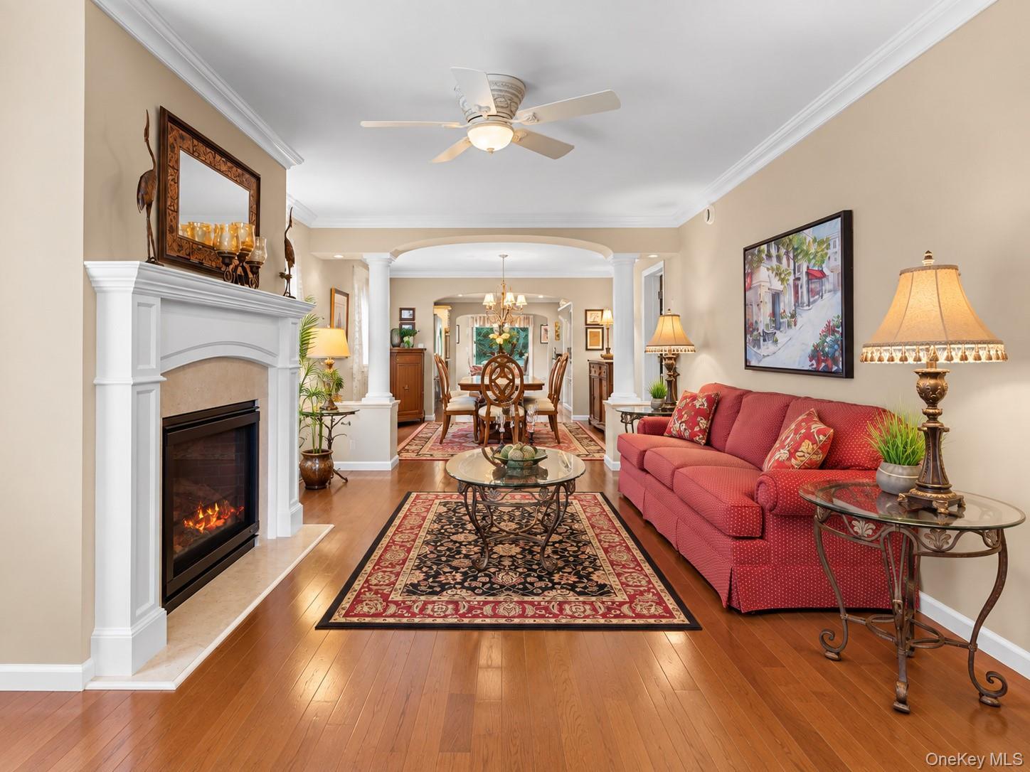 Single Family Old Country Road  Suffolk County, NY 11901, MLS-1057866-7
