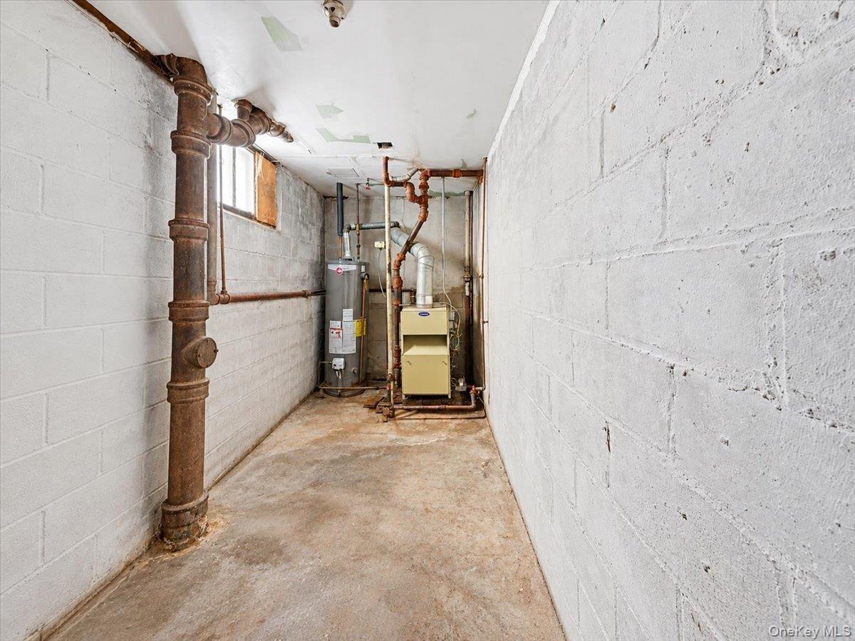 Single Family Morgan Avenue  Bronx, NY 10469, MLS-1057871-18