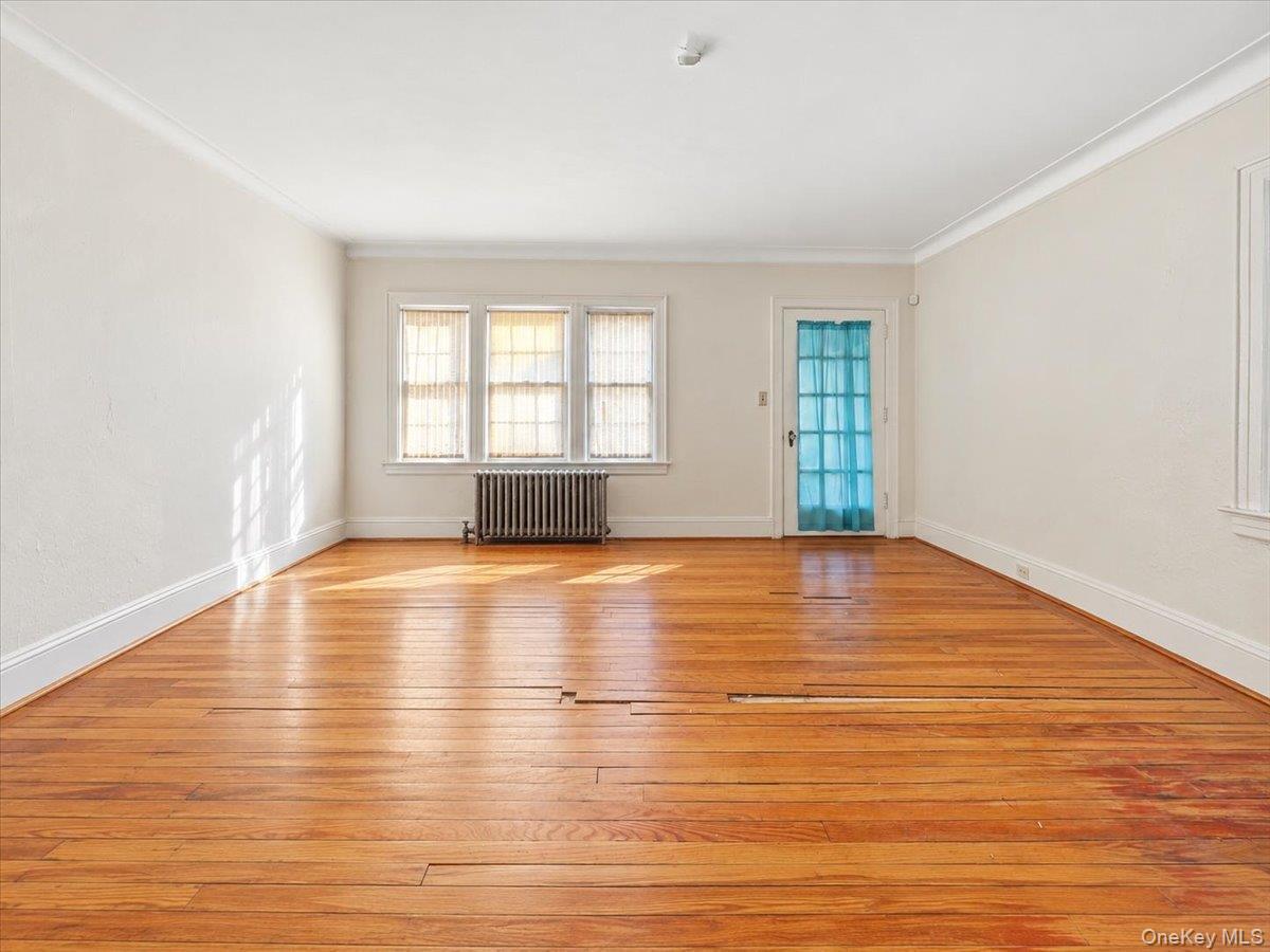 Single Family Morgan Avenue  Bronx, NY 10469, MLS-1057871-5