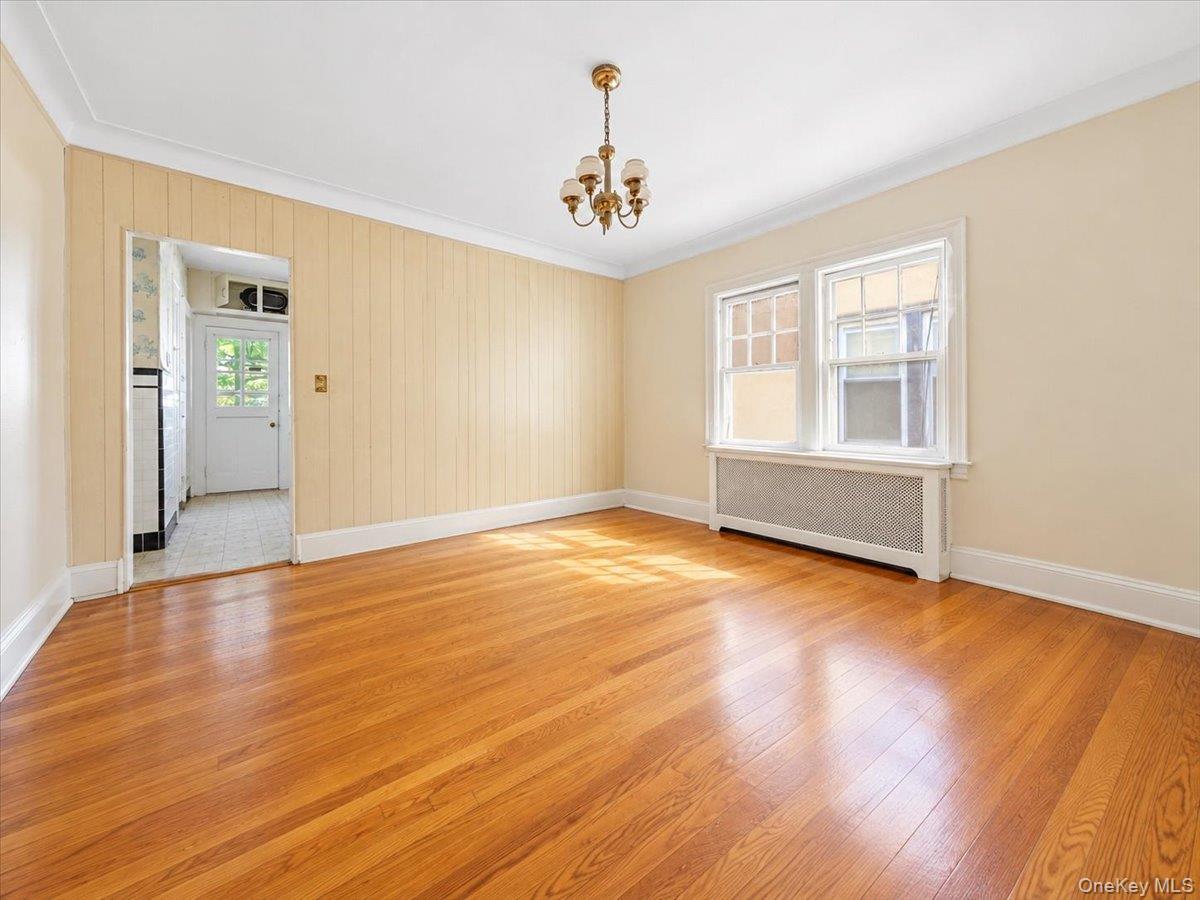 Single Family Morgan Avenue  Bronx, NY 10469, MLS-1057871-8