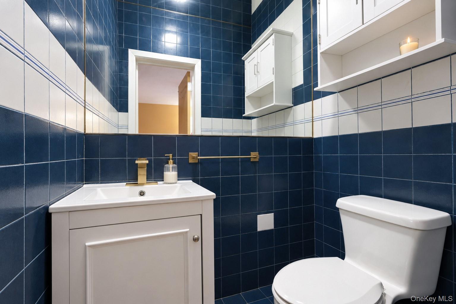 Single Family 12th Avenue Queens, NY 11357, MLS-1057875-15