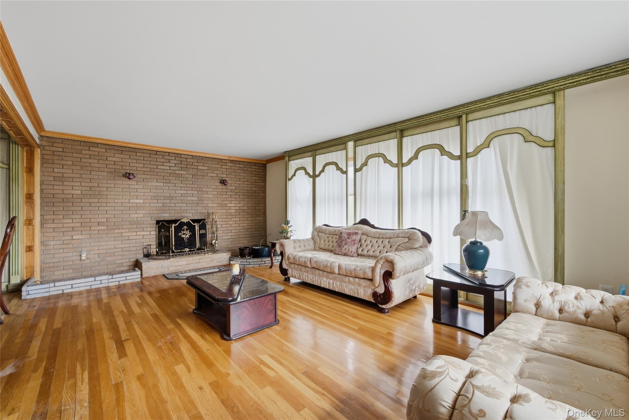 Single Family 194th Street  Queens, NY 11412, MLS-1057897-7