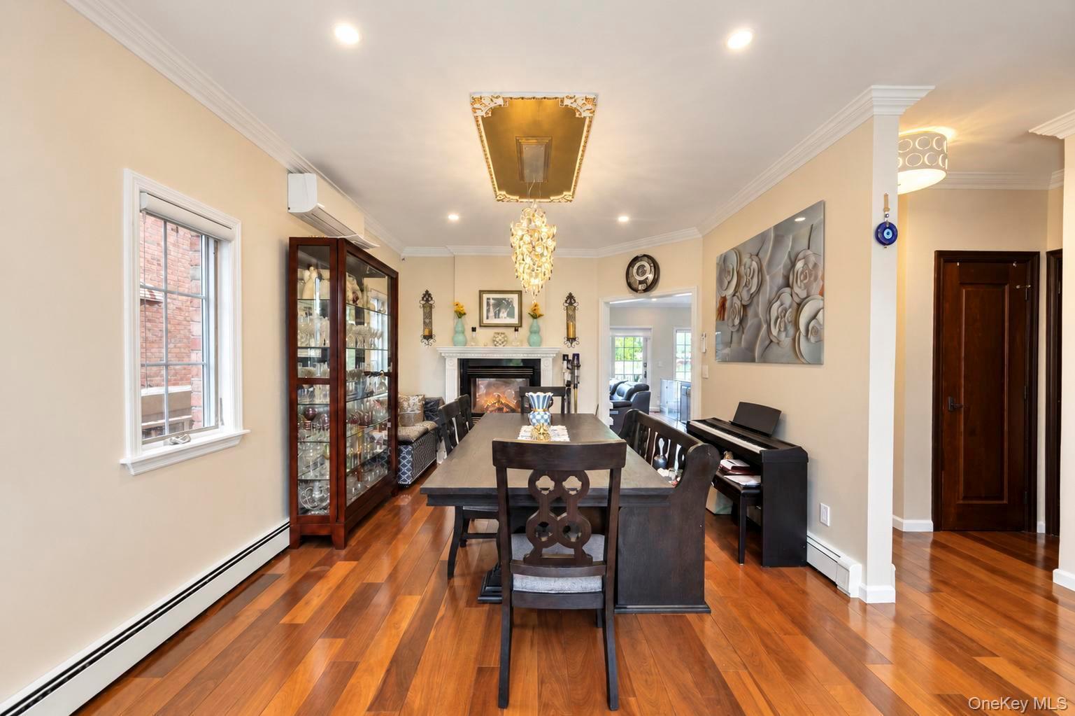 Single Family 19th Avenue  Queens, NY 11357, MLS-1057939-16